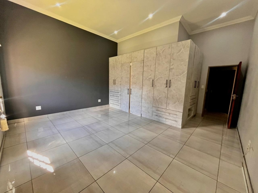 4 Bedroom Property for Sale in Donkerhoek A H North West